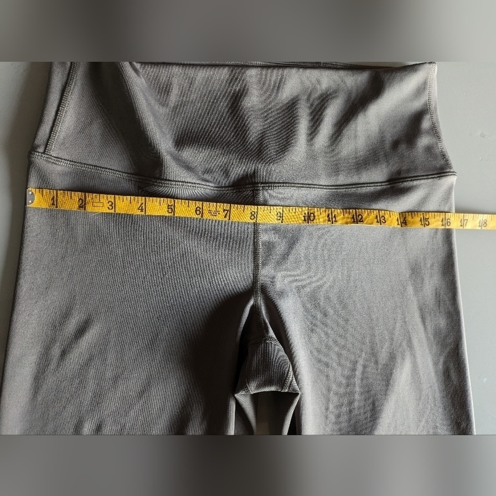 All In Motion Ultra High-Rise Full-Length Sculpting yoga pants NWOT Size XL - Picture 3 of 4